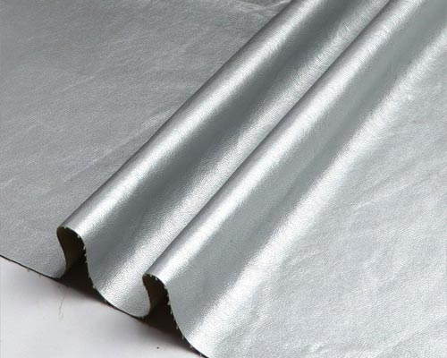 كيف يتطور سوق الجلود المرنة؟