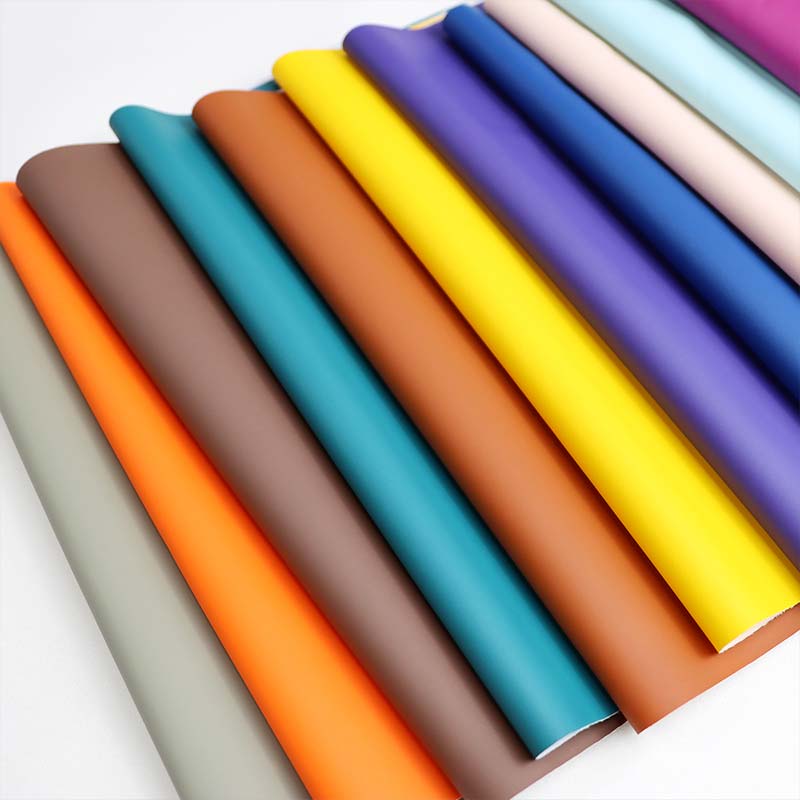 معطف واق من المطر مقاوم للماء للتنفس من جلد البولي يوريثان